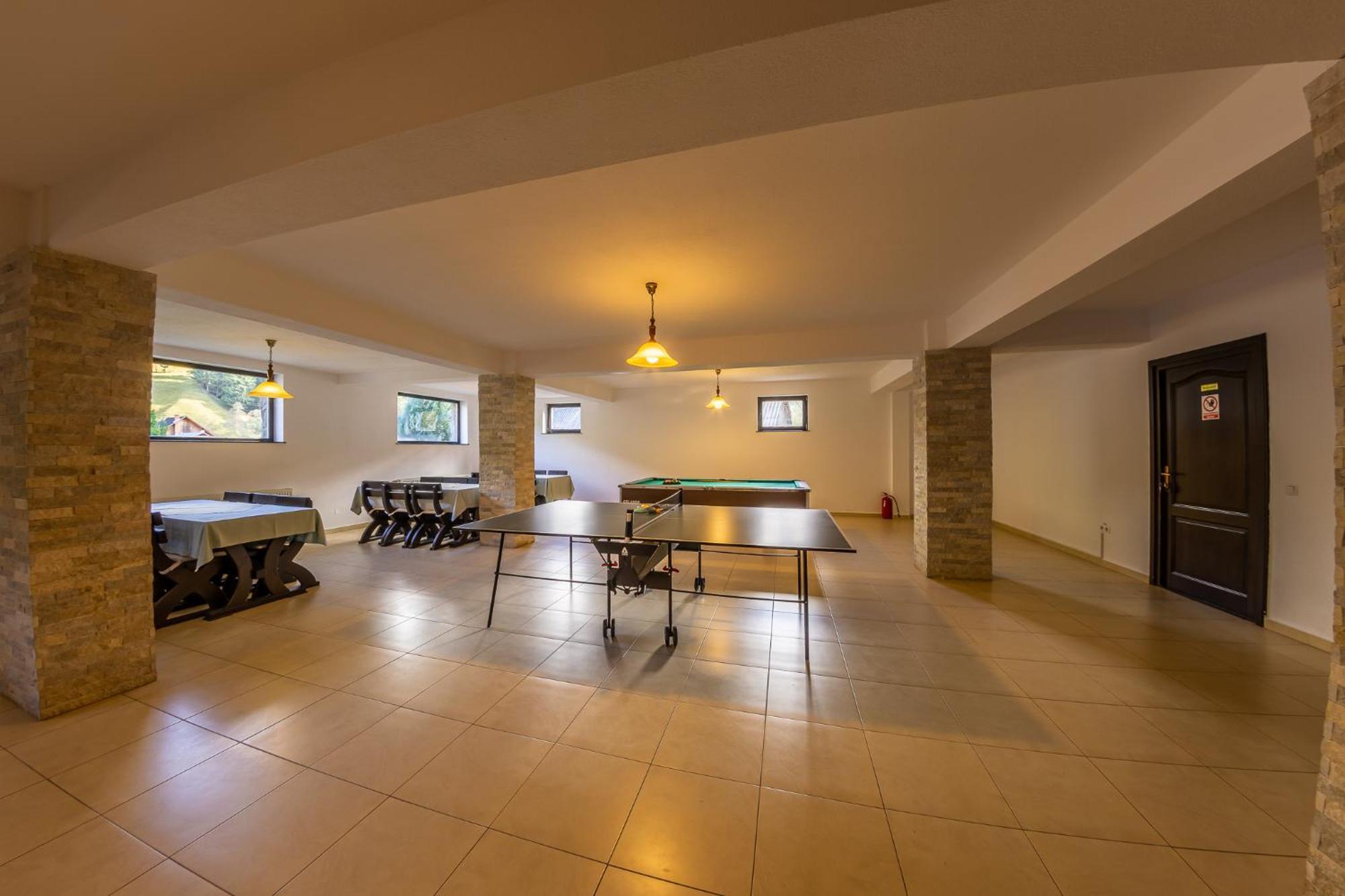Poiana Soarelui Bed and Breakfast Moeciu De Sus Εξωτερικό φωτογραφία